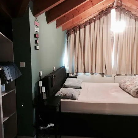 Ferienhaus Savva's Surf House *