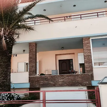 Savva's Surf House Ferienhaus