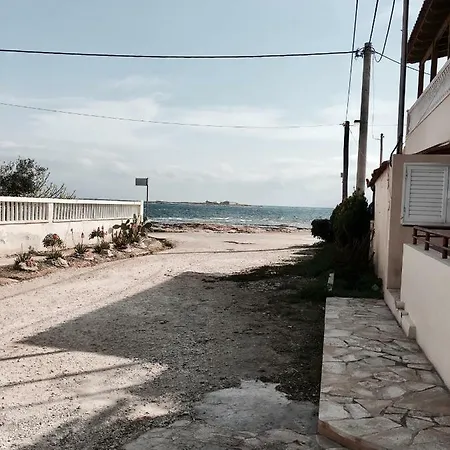 Savva's Surf House * Artemida (Attica)